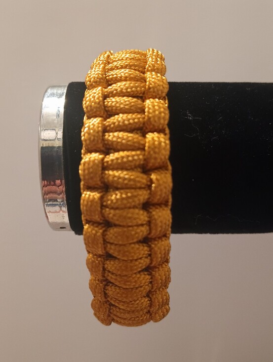 Handmade Other - Men's Braided Paracord Bracelet in Metallic Gold